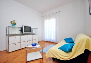 Apartments Luna in Pag