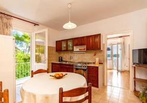 Beautiful Apartment In Blato With Wifi