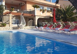 Cherry - relax & chill by the pool: A5 (2) - Novalja