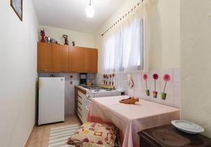 Cozy apartment in Banjole with WiFi