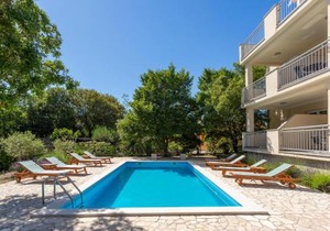 Cozy Apartment In Pinezici With Swimming Pool in Pinezici