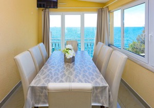 Four-bedroom apartment near beach Bilo (Primošten) (A-4176-c)