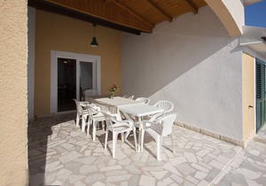 Four-bedroom apartment with terrace and sea view Brodarica, Šibenik (A-5736-b)