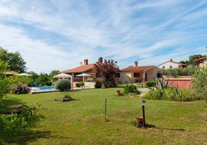Hacienda Rosemary, Pula-Medulin - the most beautiful hacienda in Istria on 11,000 m² in Muntic