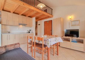 Holiday apartment Lovrecica for 1 - 5 persons with 2 bedrooms - Holiday apartment