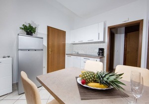 Holiday apartment Pula for 1 - 4 persons with 2 bedrooms - Holiday apartment in Pula