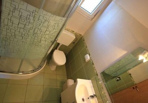 Holiday apartment Vinišće for 2 - 4 persons with 2 bedrooms - Twin house