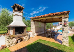 Holiday Home Ksenija-1 by Interhome