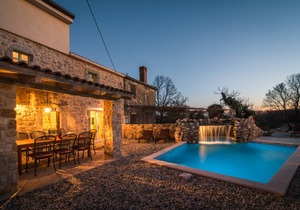 Holiday house Garica for 1 - 10 persons with 4 bedrooms - Holiday home