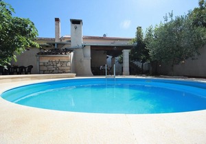 Holiday house Muntic for 1 - 5 persons with 2 bedrooms - Villa in Muntic