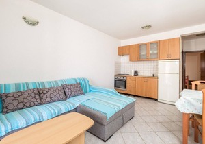 Look forward to a wonderful sea view during your vacation in this vacation apartment.