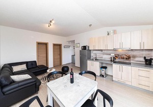 Lovely Apartment In Kastel Luksic With Wifi in Kaštela