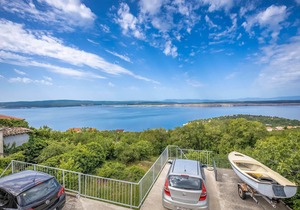 Lovely home in Crikvenica with WiFi