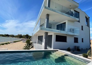 Modern Appartment - direct at the ocean