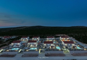 Modern family villa with pool near Zadar