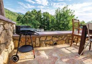 One-Bedroom Apartment in Moscenicka Draga