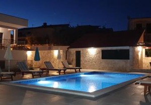 Restful Kanica House