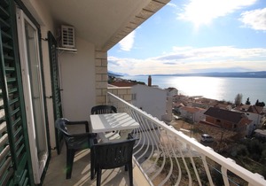 Studio flat with balcony and sea view Duće, Omiš (AS-7532-e) in Omiš