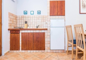 Stunning apartment in Grebastica with WiFi