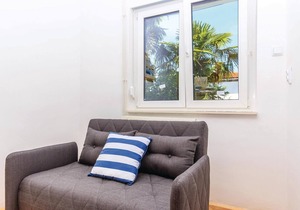 These functional apartments are located in Kostrena, not far from the town of Crikvenica.
