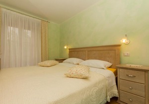 Villa Benina rossa 1