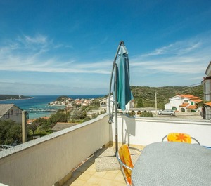 Holiday Rab Stadt Persons Bedrooms 