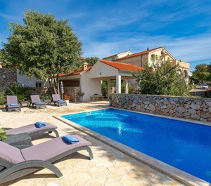 Accommodation Garica 