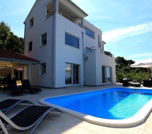 Homerez Tisno 