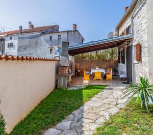Holiday Marcana Persons Bedrooms 