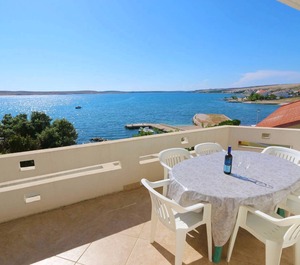 Beach Kustići Pag 