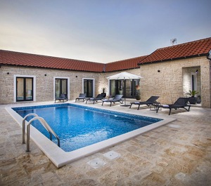 Villa Mala 