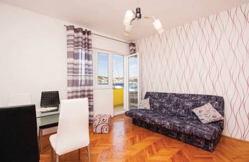 Krapanj Apartment | 1 bedroom accommodation in Sibenik