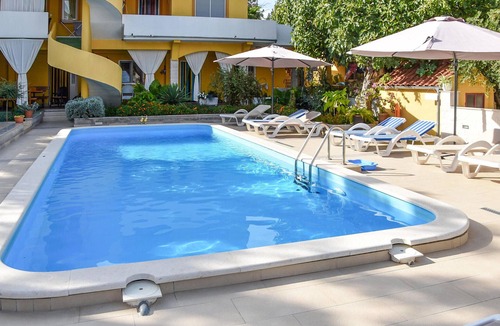 Pakostane Apartment | 1 bedroom amazing apartment in Pakostane