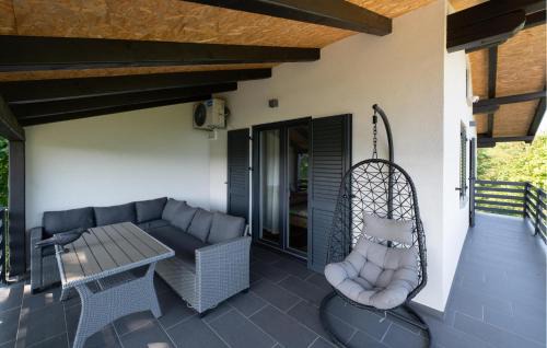 Draganic House | 1 Bedroom Beautiful Home In Draganic