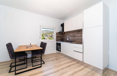 Gornji Karin Apartment | 1 bedroom cozy apartment in Gornji Karin