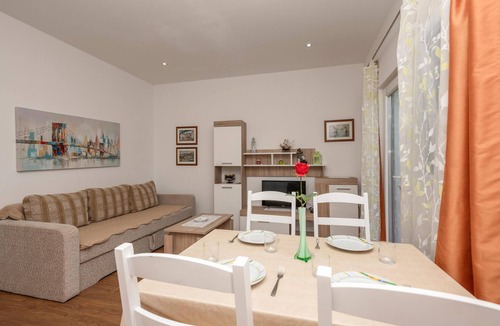 Makarska Apartment | 1 bedroom lovely apartment in Makarska