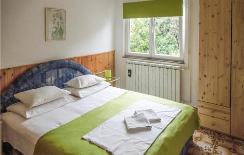 Martinscica Apartment | 1 Bedroom Lovely Apartment In Martinscica