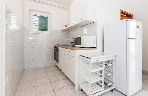 Jezera Apartment | 1 bedroom pet friendly apartment in Jezera