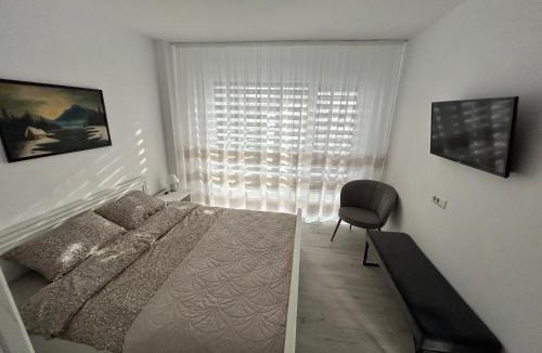 Craiova Apartment | 1 Mai - Luxury Park Apartments - Self Check-in - Private parking