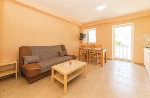 Banj Apartment | 1 room accommodation in Banj