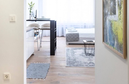 Zagreb Apartment | 150sqm Main Square Apt!-4 Units-Great for Groups!