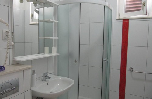 Brist Resort | 16 m² Private room ∙ 2 guests