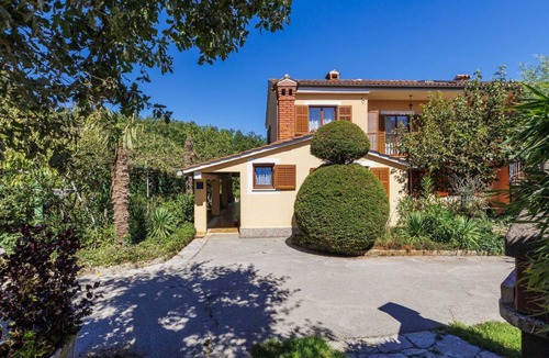 Laginji Other | 175 m² Accommodation ∙ 5 bedrooms ∙ 12 guests