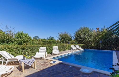 Laginji Other | 175 m² Accommodation ∙ 5 bedrooms ∙ 12 guests