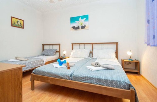 Laginji House | 175 m² House ∙ 5 bedrooms ∙ 12 guests