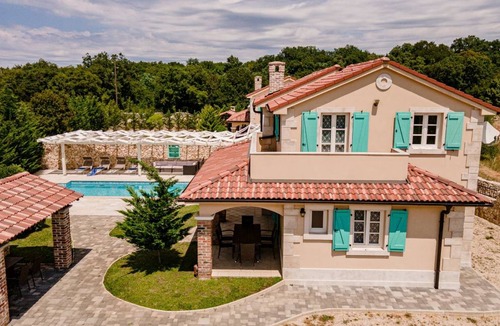 Kras Villa | 180 m² Villa ∙ 4 bedrooms ∙ 10 guests