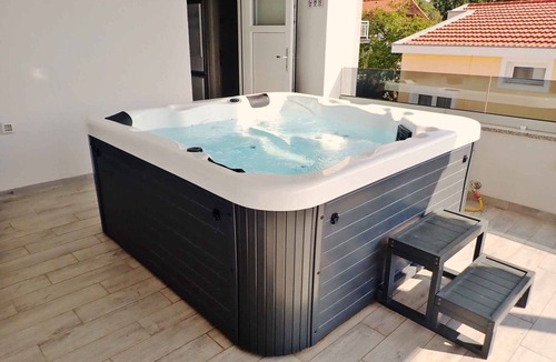 Maslenica House | 190 m² House ∙ 3 bedrooms ∙ 8 guests