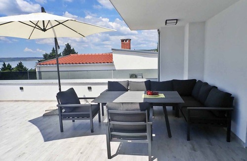 Maslenica House | 190 m² House ∙ 3 bedrooms ∙ 8 guests