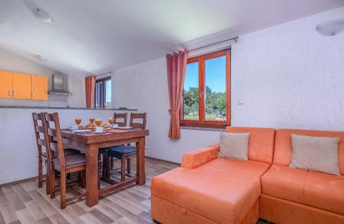 Smoljanci Apartment | 2 Apartments with Private Pool