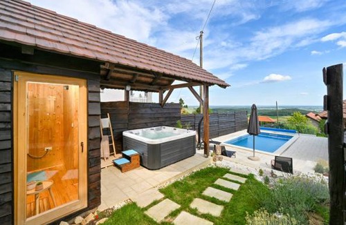 Kalnik House | 2 bedroom accommodation in Kalnik